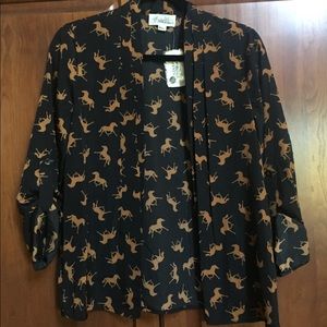 Lightweight kitschy horse pattern jacket.